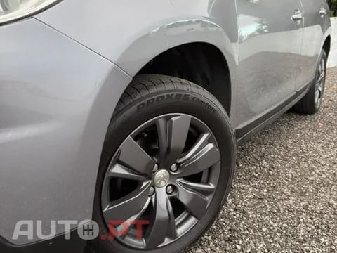 Peugeot 2008 1.2 PureTech Active