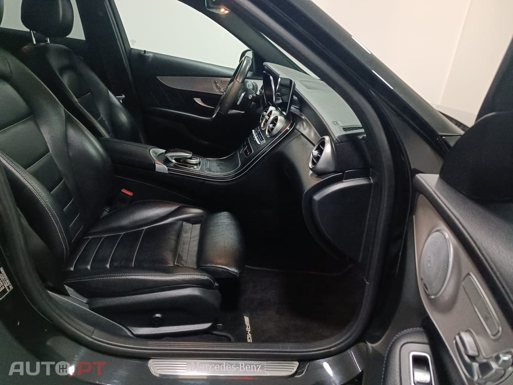 Mercedes-Benz C 300 de  T 9G-TRONIC Night Edition