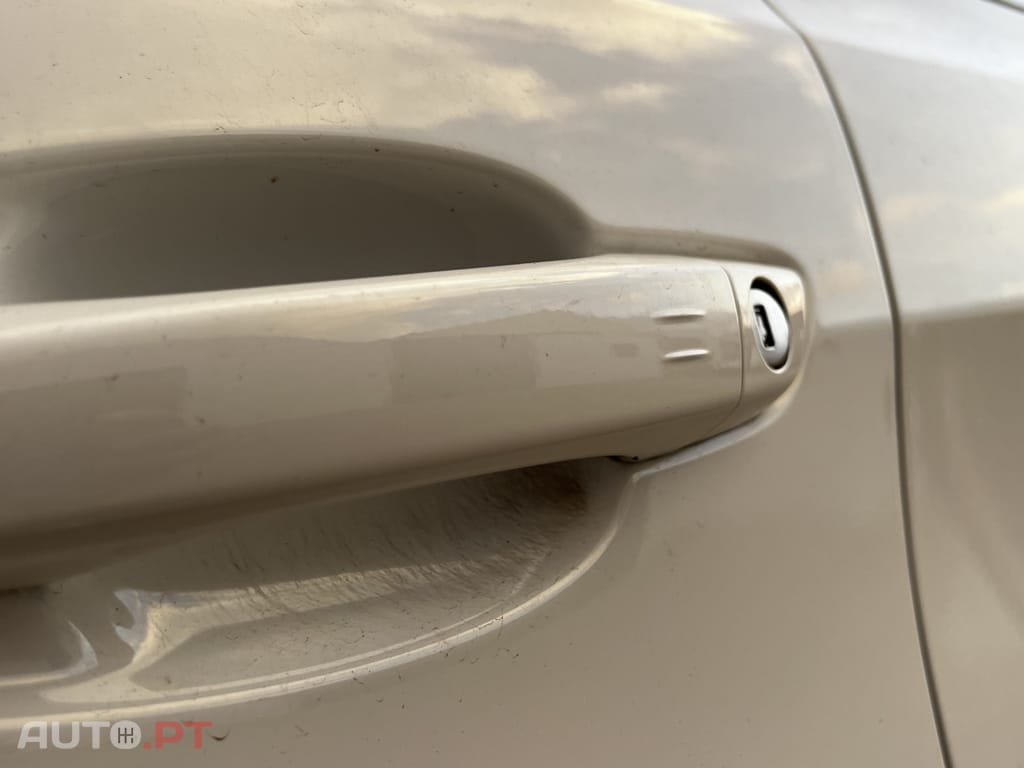 Peugeot 308 SW 1.2 PureTech Allure J17