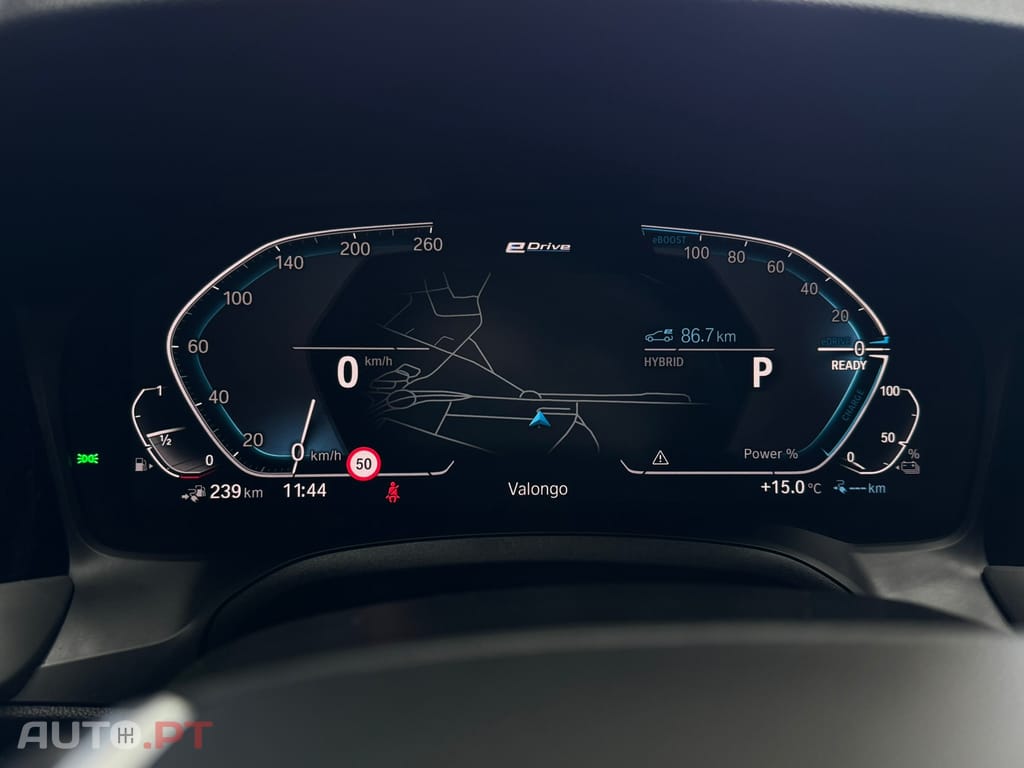 BMW 320 e Touring Auto