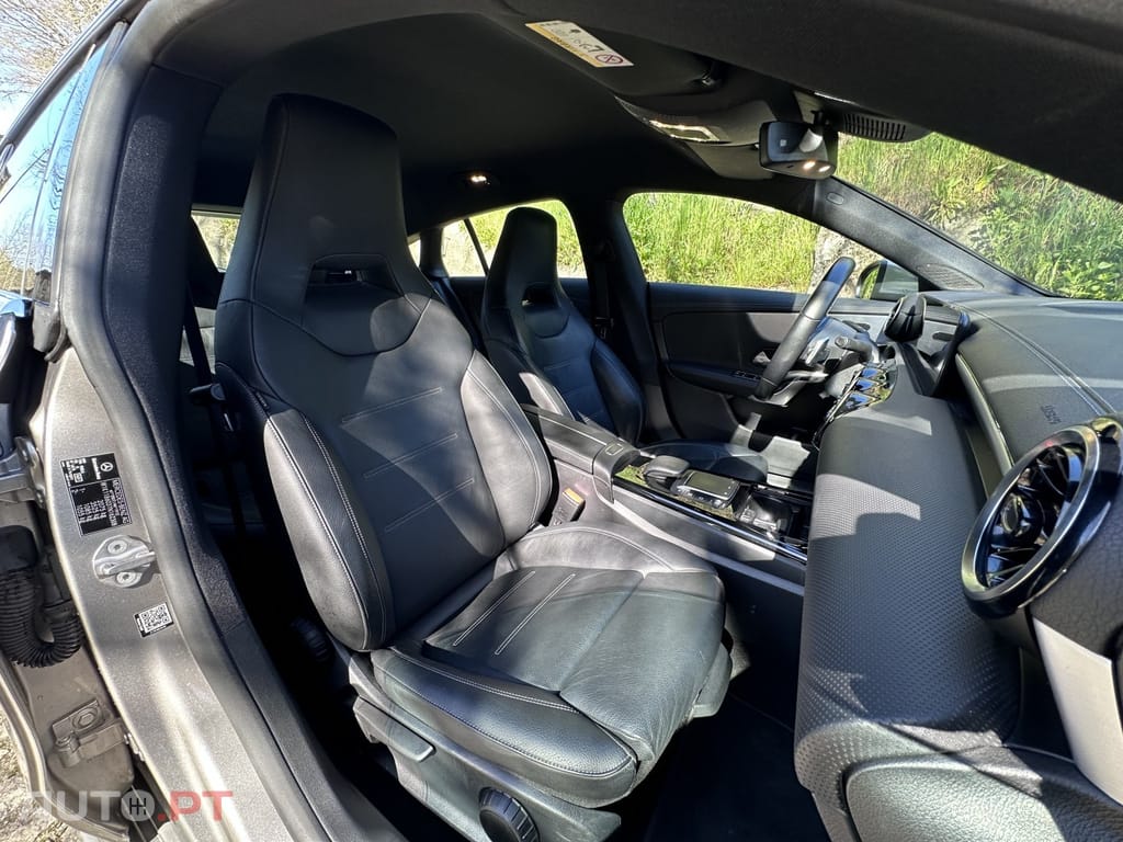 Mercedes-Benz CLA 180 d Shooting Brake 7G-DCT AMG Line