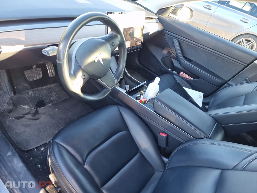 Tesla Model 3 long range