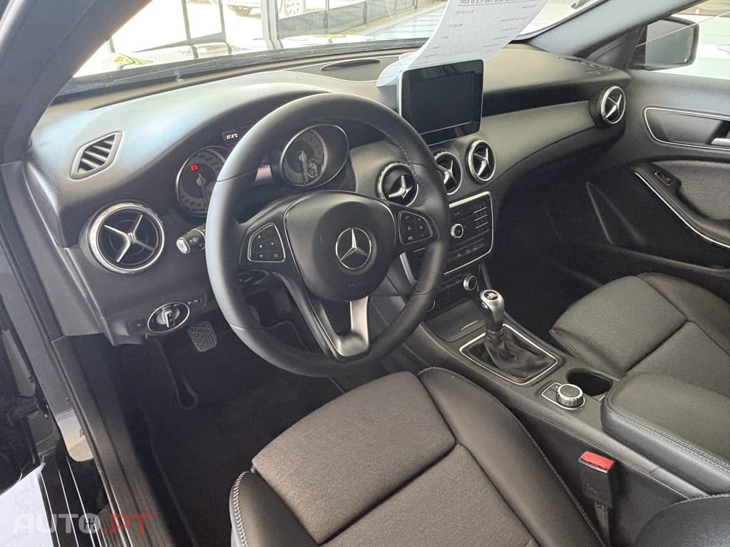 Mercedes-Benz GLA 180 (CDI) d Urban