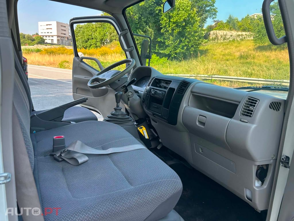 Toyota Dyna M35.25 Basculante