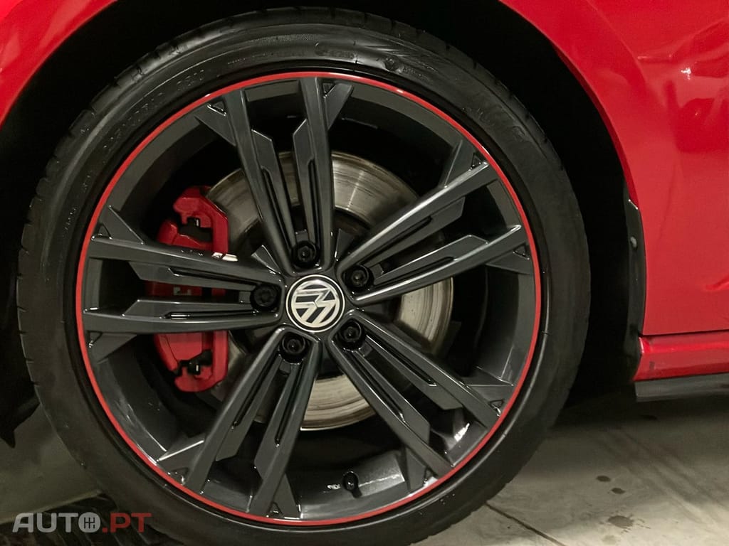 Volkswagen Golf 2.0 TSI GTI DSG Performance