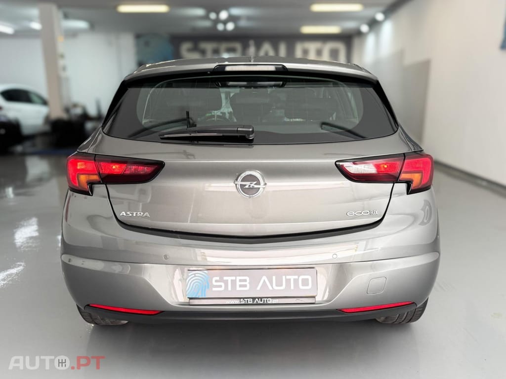 Opel Astra 1.0 Dynamic S/S