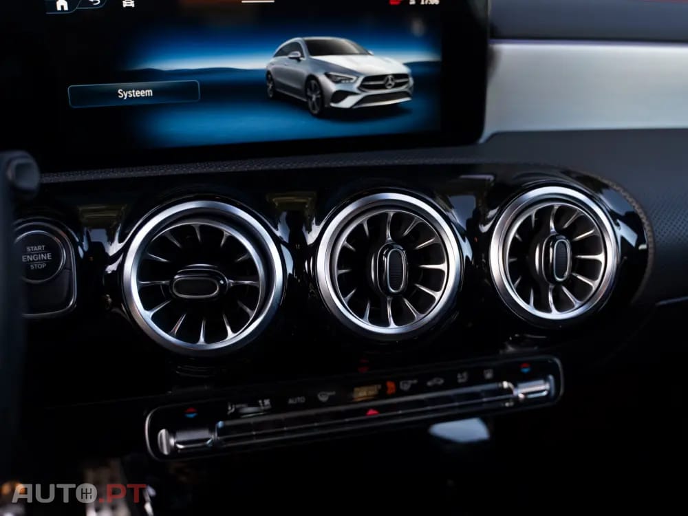 Mercedes-Benz CLA 250 e Shooting Brake AMG Line