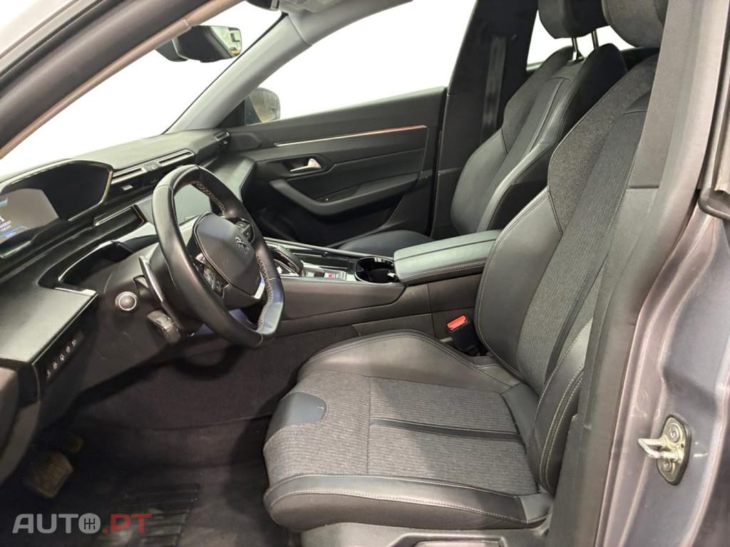 Peugeot 508 1.6 Hybrid Allure Pack e-EAT8