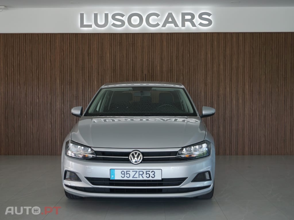 Volkswagen Polo 1.0 Confortline