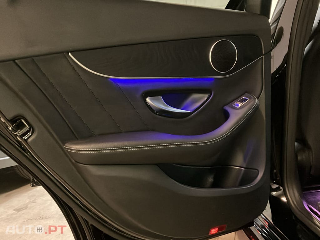 Mercedes-Benz C 300 de T 9G-TRONIC AMG Line