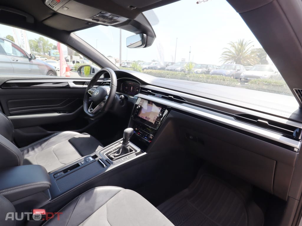 Volkswagen Arteon 2.0 TDI R-Line DSG