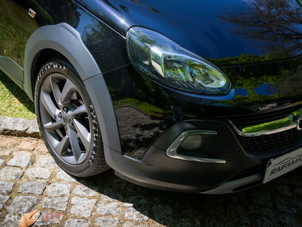 Opel Adam 1.0 T Rocks