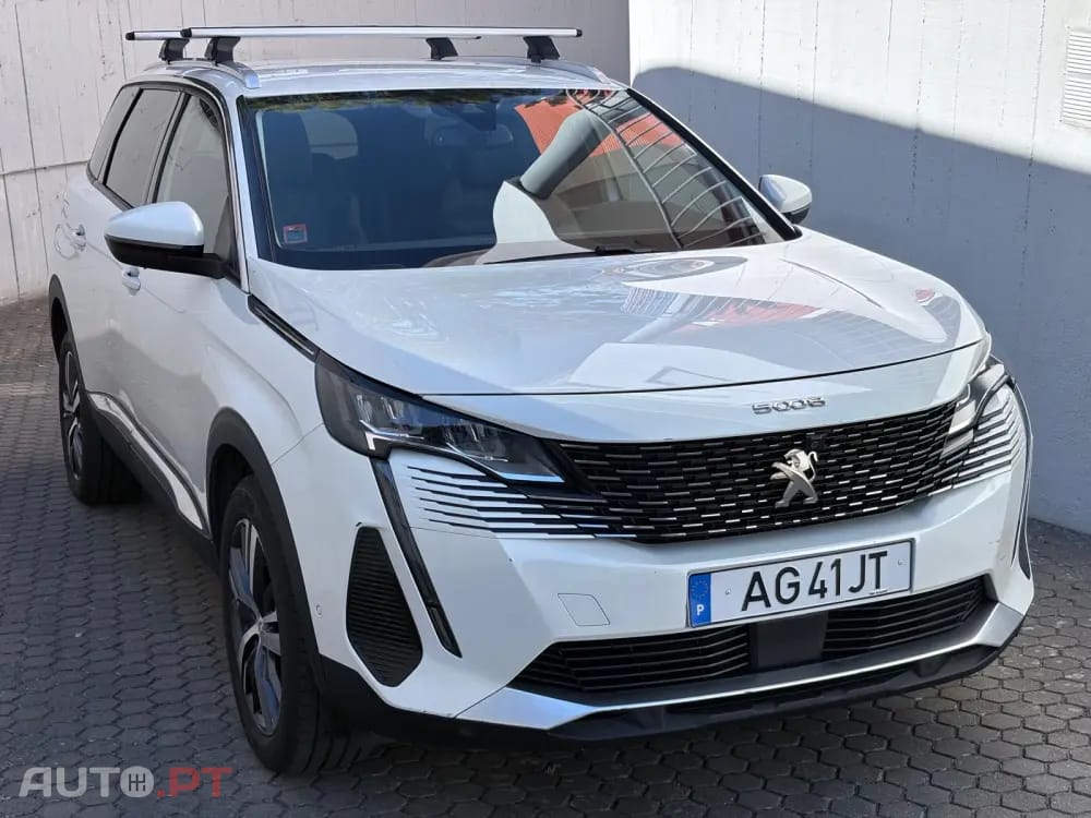 Peugeot 5008 1.2 PureTech Allure EAT8