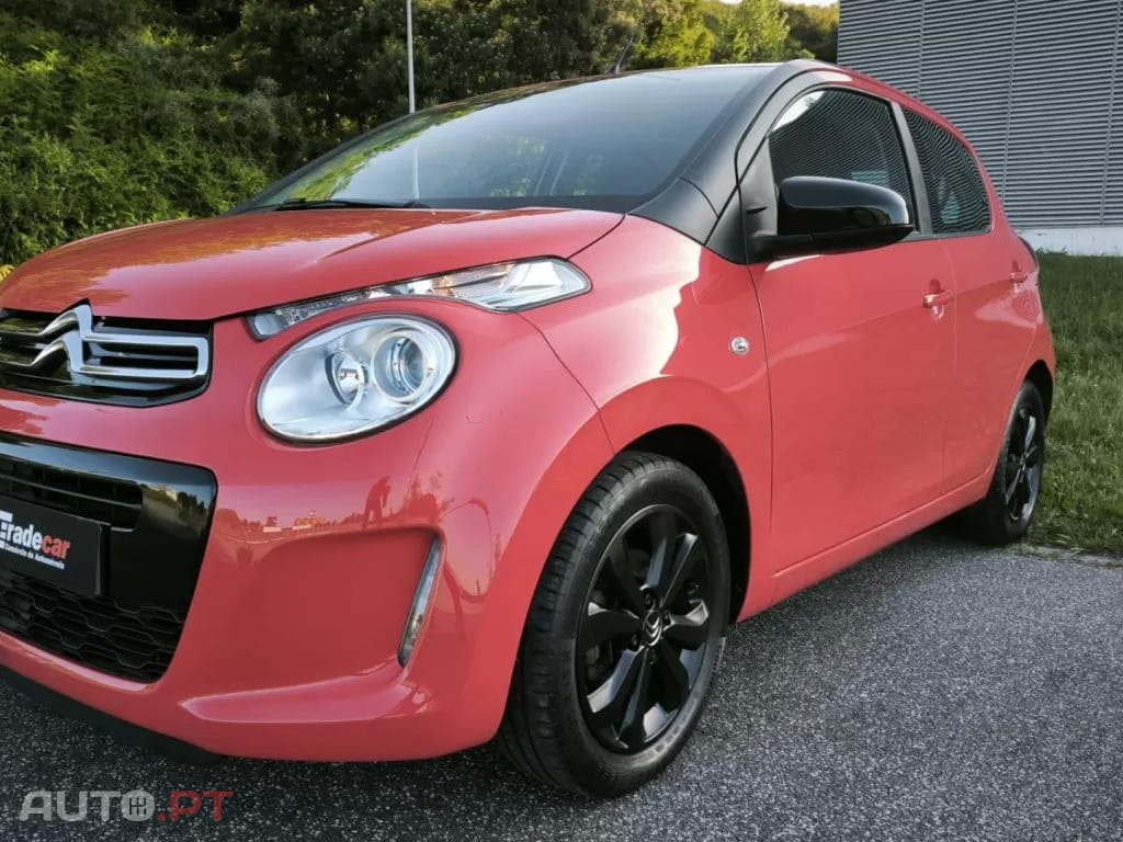 Citroen C1 1.2 VTi Shine