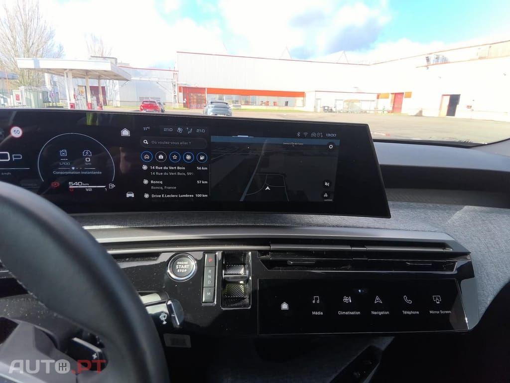 Peugeot 3008 1.2 Hybrid Allure e-DCS6