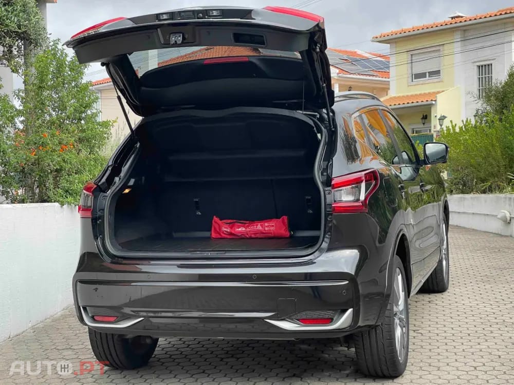 Nissan Qashqai 1.3 DIG-T Tekna+ DCT