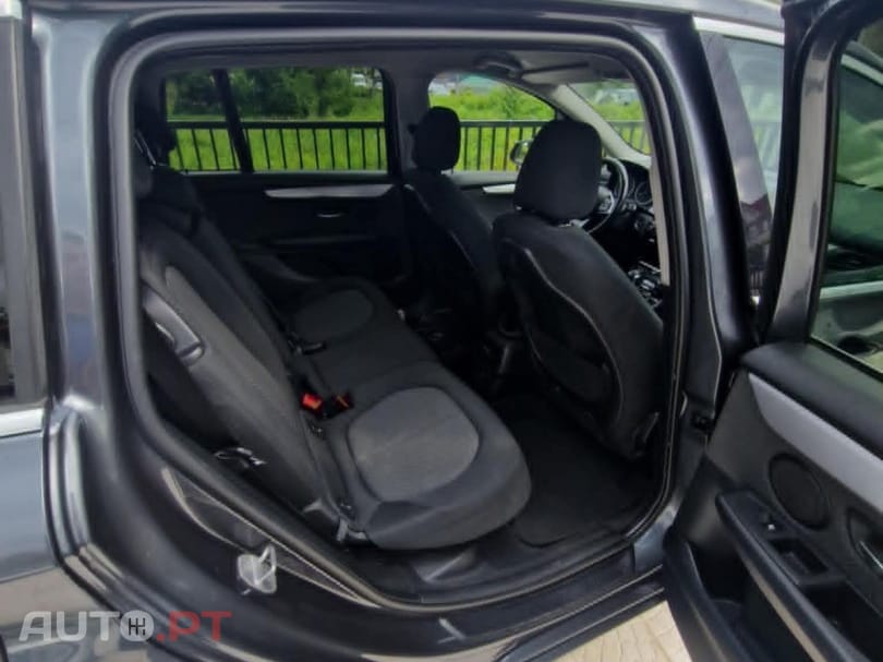 BMW 216 d 7L Advantage Auto