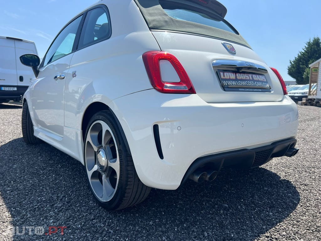 Abarth 500 1.4 T-JET 160CVS