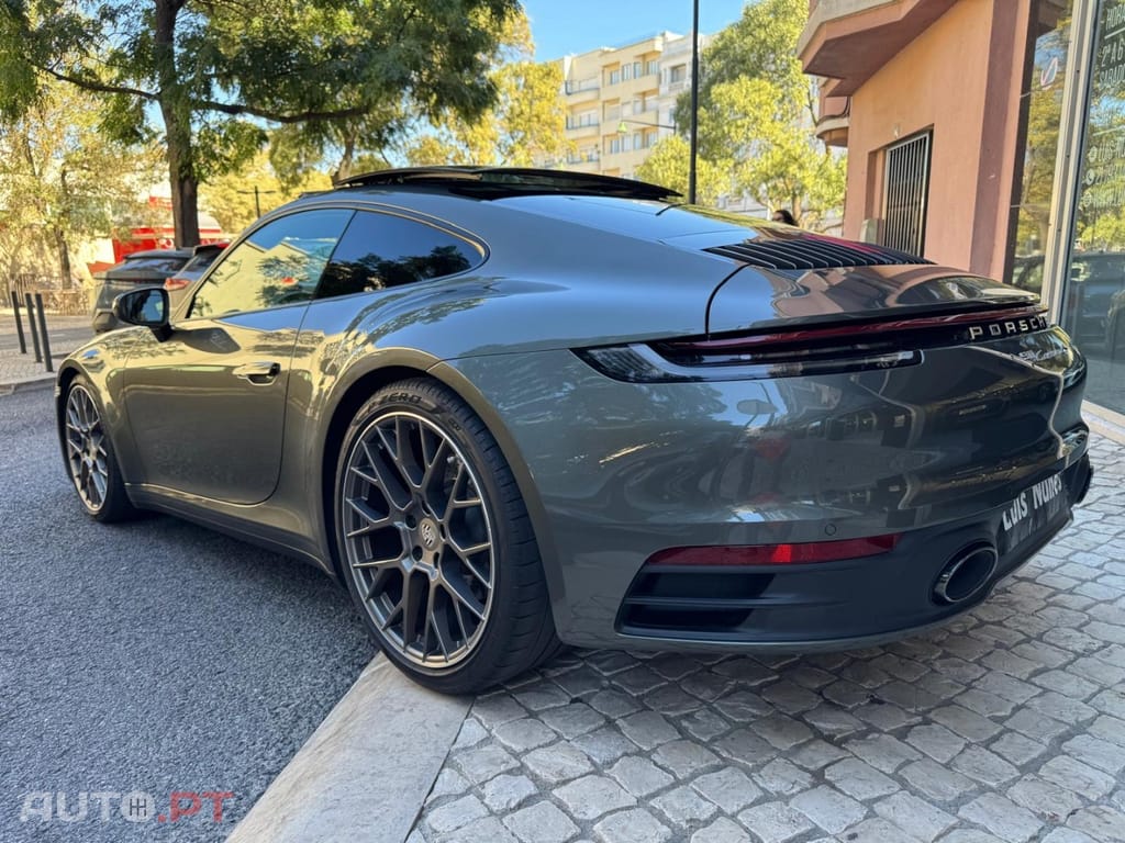 Porsche 911 Carrera 4S PDK