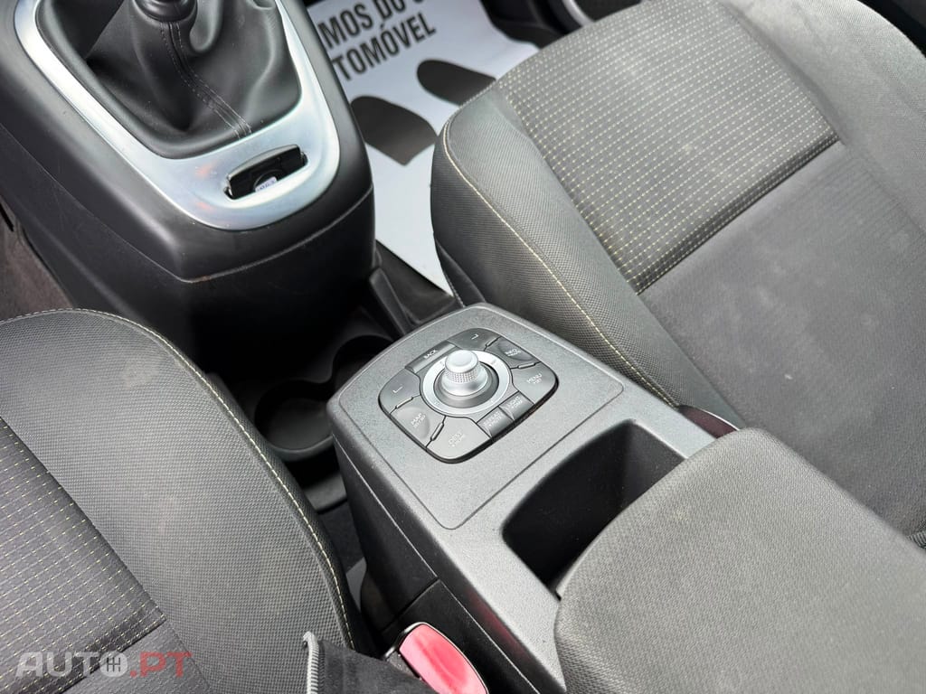 Renault Scénic 1.9 dCi FAP Dynamique