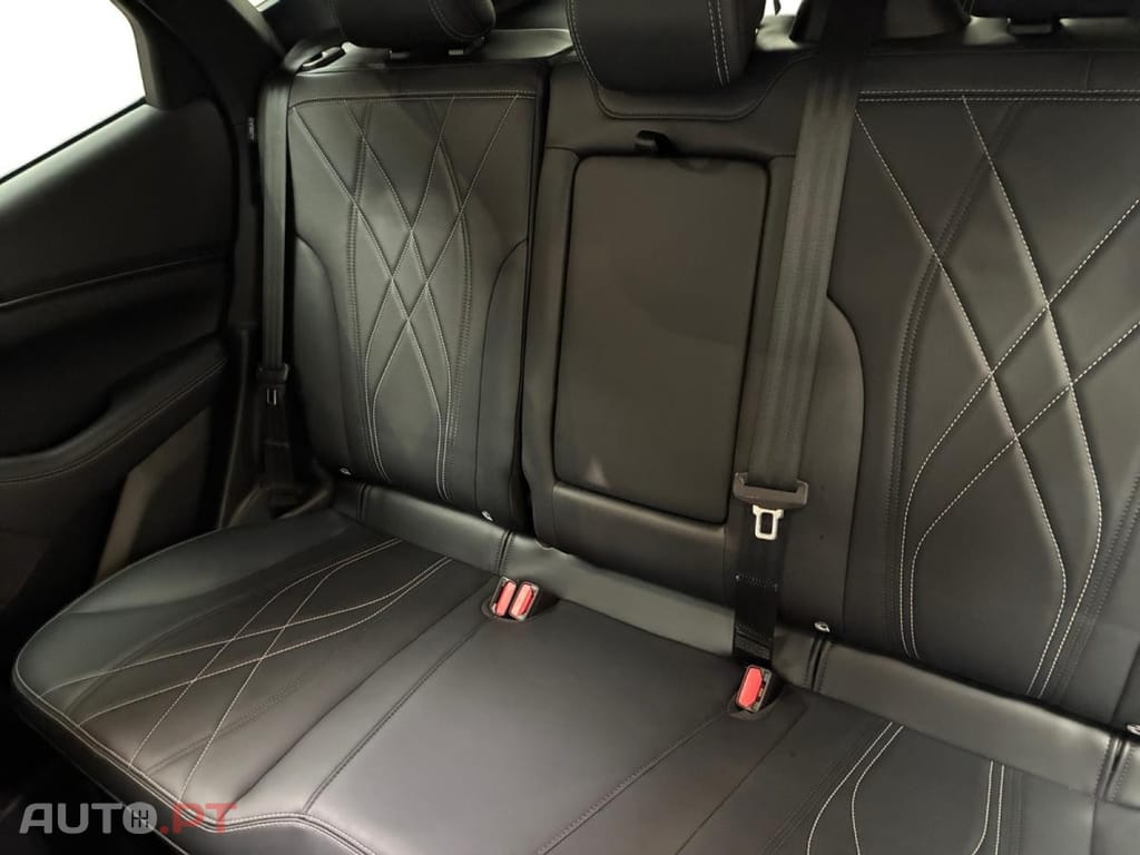 Ford Mustang Mach-E Standard Range