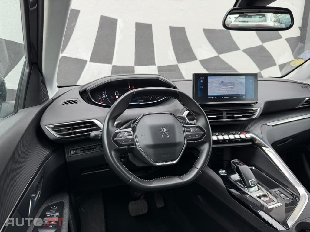 Peugeot 3008 1.5 BlueHDi Active Pack EAT8