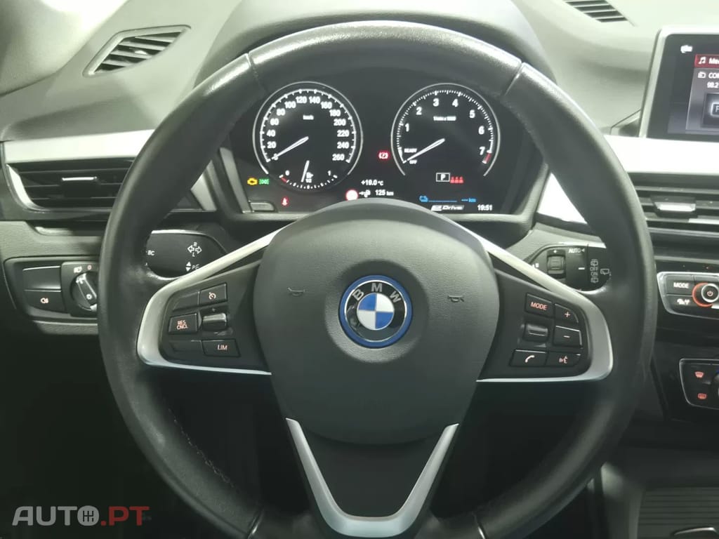 BMW X1 25 e xDrive Line Sport