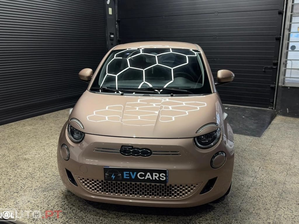Fiat 500e 42 kWh