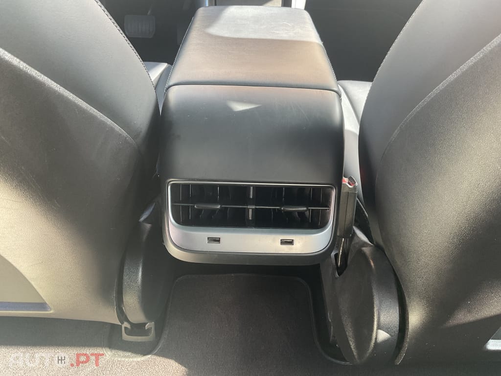 Tesla Model 3 Standard RWD Plus