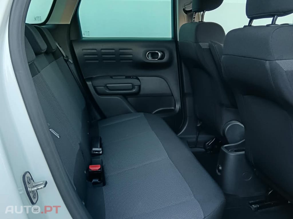 Citroen C3 Aircross 1.2 PURETECH 110 SHINE