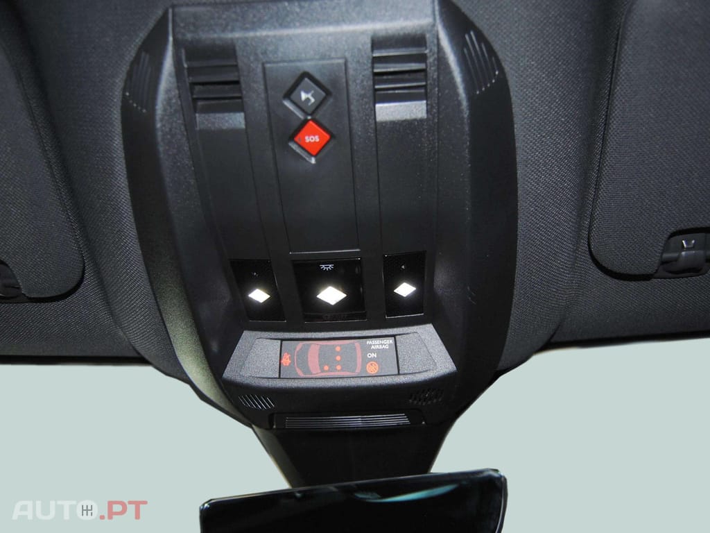 DS DS7 E-Tense Performance Line