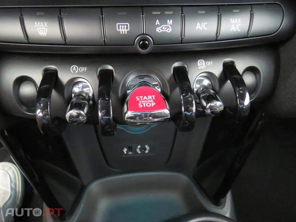 MINI Cabrio John Cooper Works