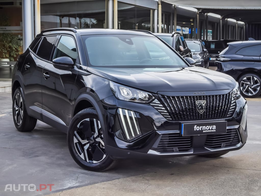 Peugeot 2008 1.2 PureTech Allure EAT8