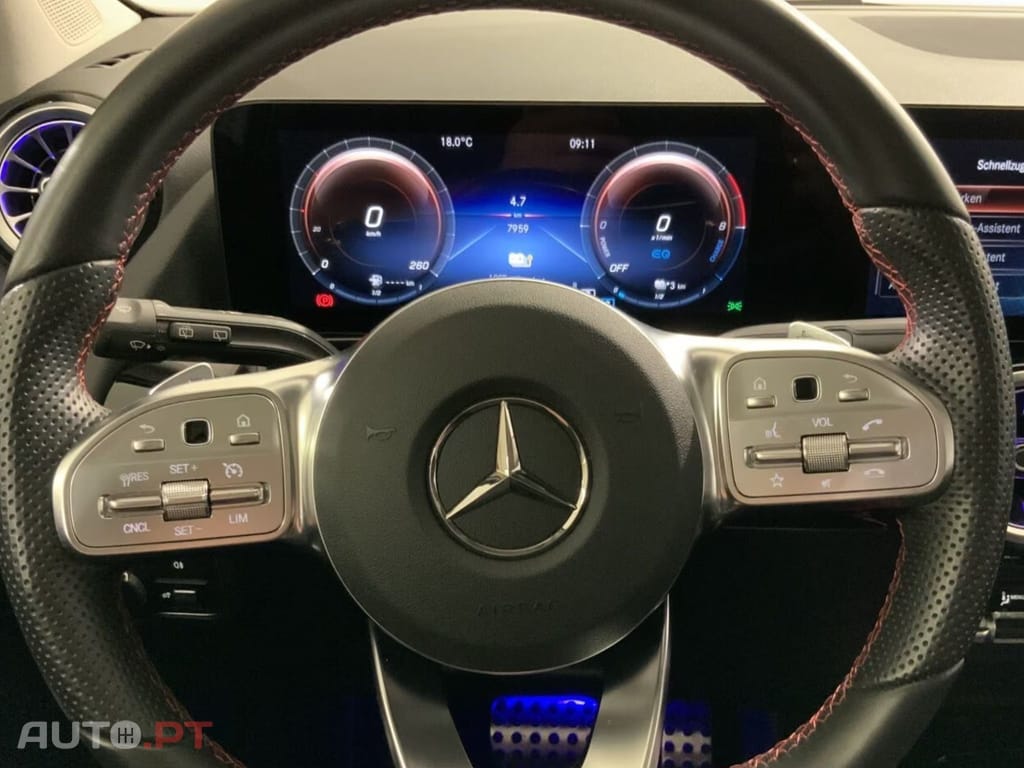 Mercedes-Benz GLA 250 e AMG I.V.A DEDUTIVEL