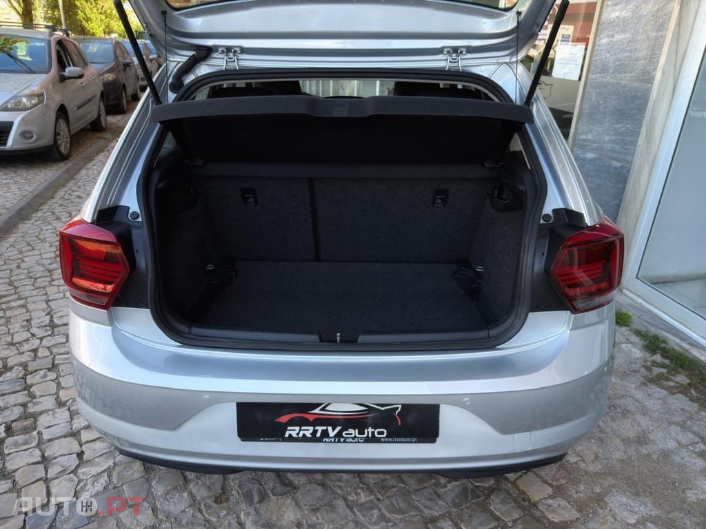 Volkswagen Polo 1.0 Confortline