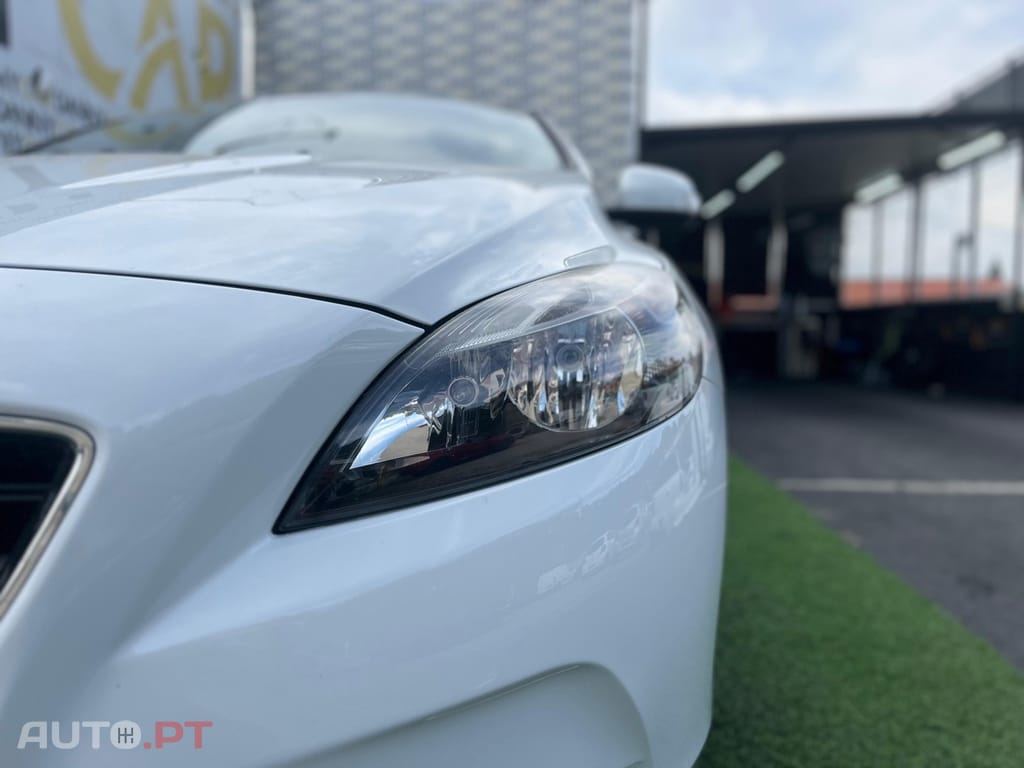 Volvo V40 2.0 D2 Kinetic