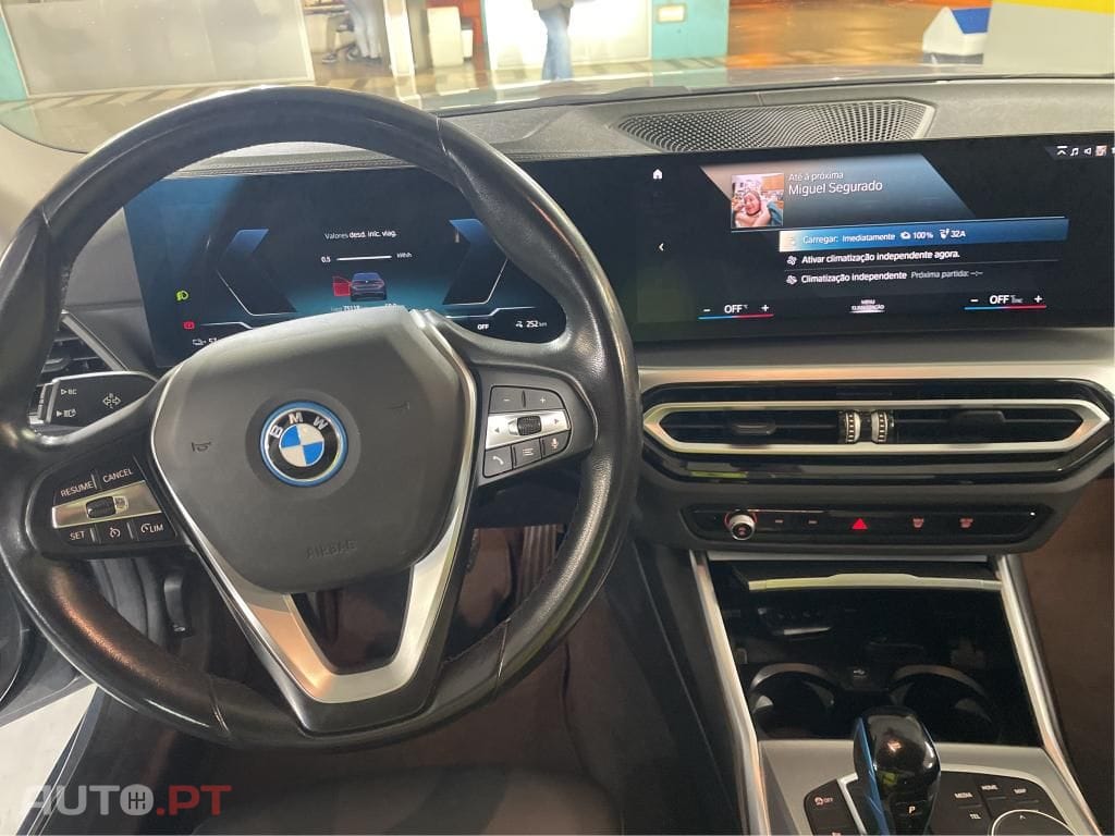 BMW i4 eDrive40