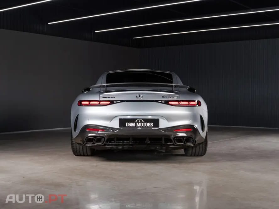 Mercedes-Benz AMG GT 63 PRO 4MATIC+ Speedshift.MCT 9G