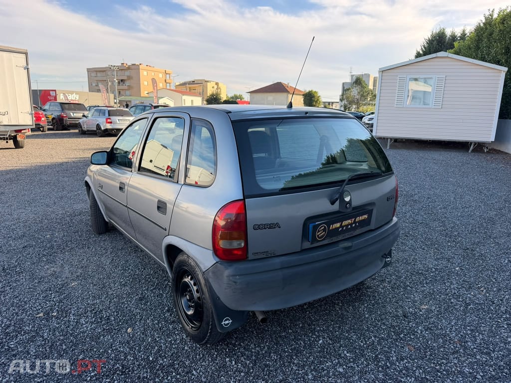 Opel Corsa 1.2 City