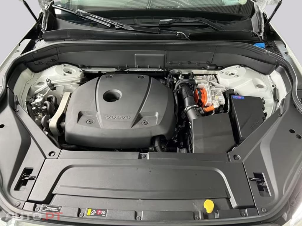 Volvo XC90 T8 AWD I.V.A DEDUTIVEL