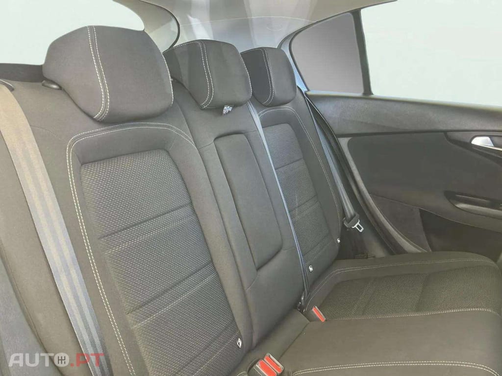 Fiat Tipo 1.3 M-Jet Lounge