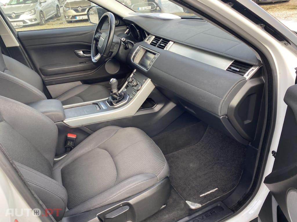 Land Rover Evoque 2.0 eD4 SE