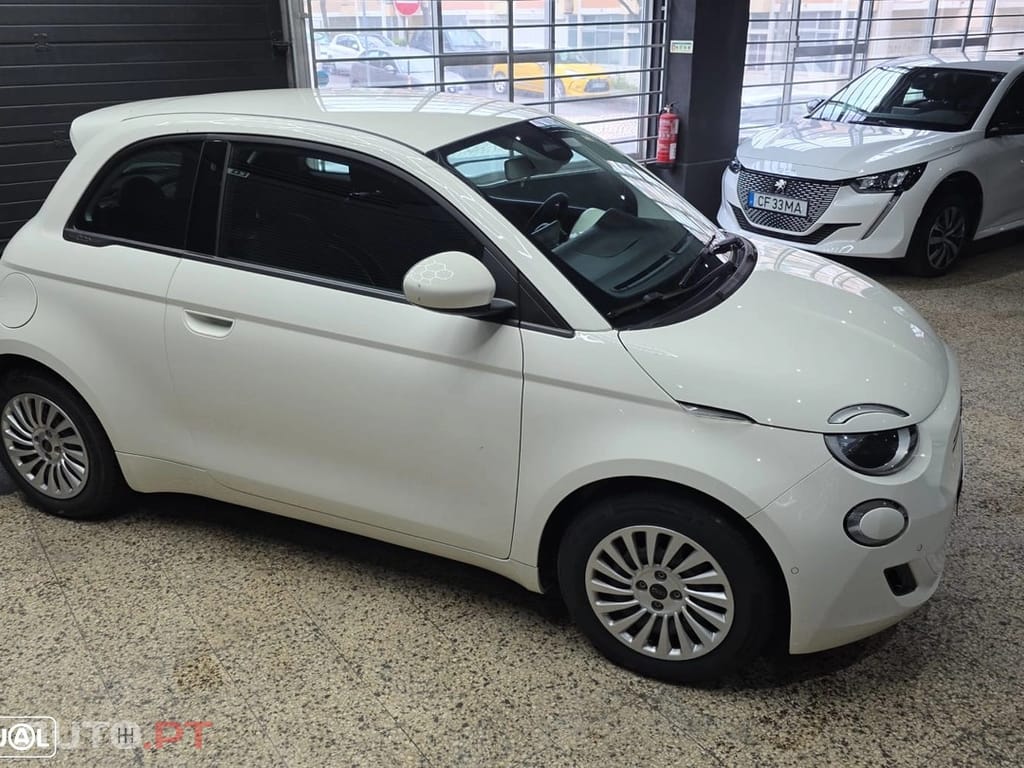 Fiat 500e 42 kWh Icon