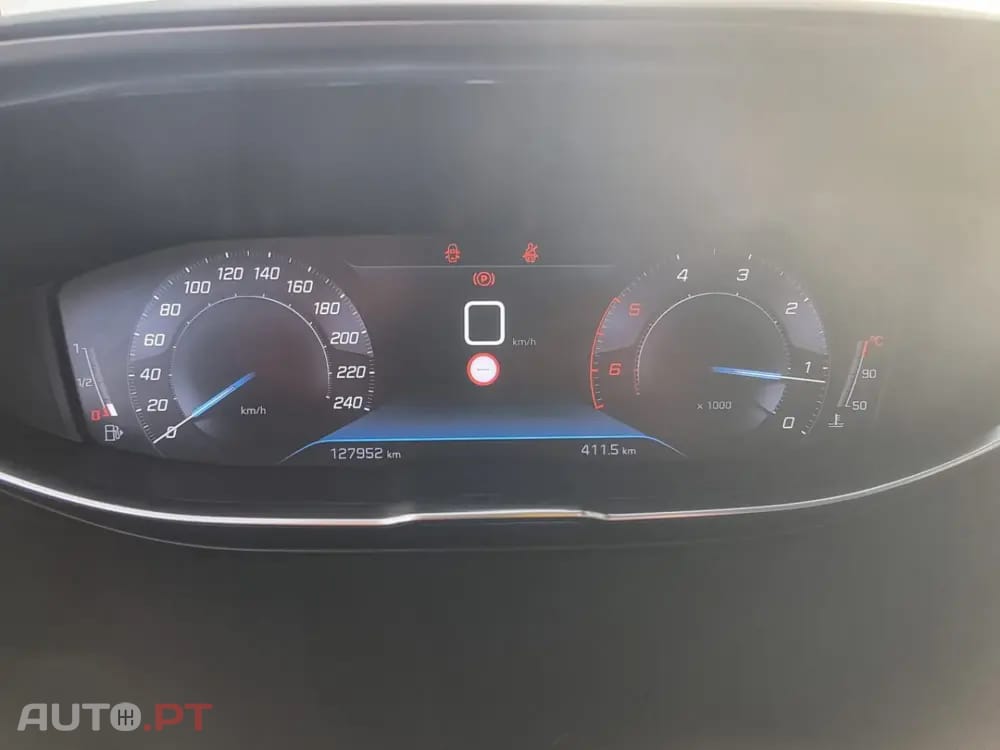 Peugeot 5008 1.5 BlueHDi Allure