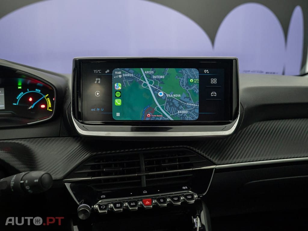 Peugeot 208 1.2 Hybrid SE Style e-DCS6