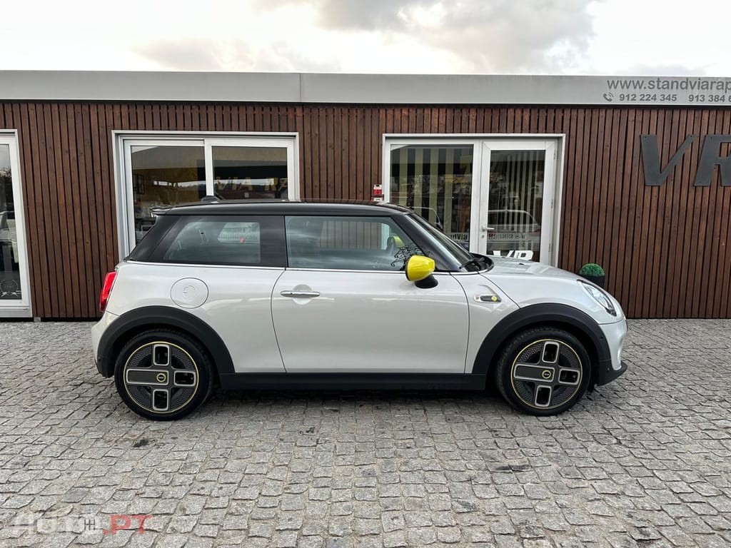 MINI Cooper Cooper SE
