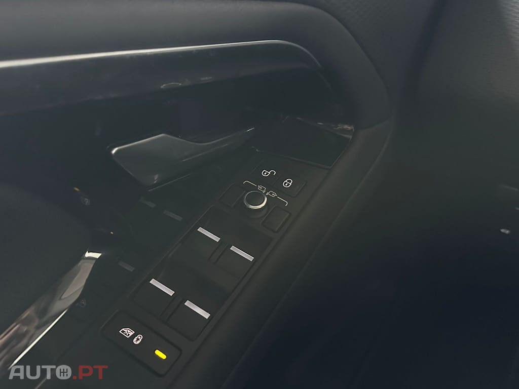 Land Rover Evoque 2.0 D150 AWD HSE Auto