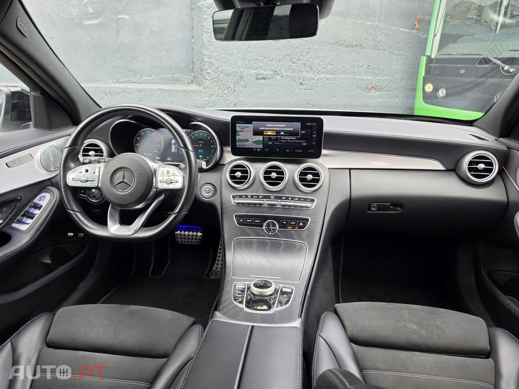 Mercedes-Benz C 300 e 9G-TRONIC AMG Line Advanced