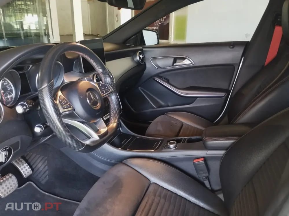 Mercedes-Benz CLA 200 Shooting Brake AMG Line
