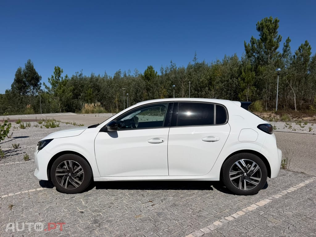 Peugeot 208 Allure Pack